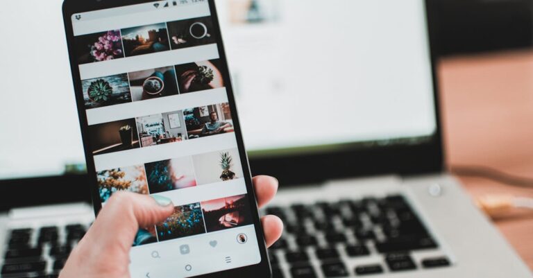 Mobile App Scalability: Achieve Seamless Growth Without Crashes